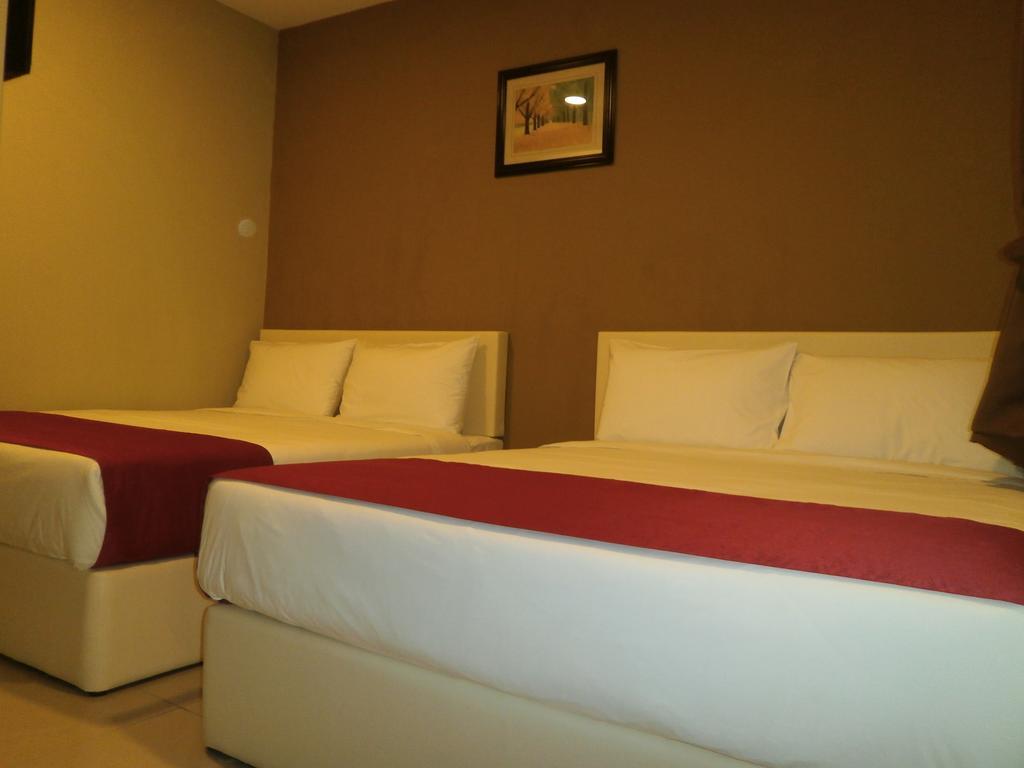 Check Inn Johor Bahru Extérieur photo